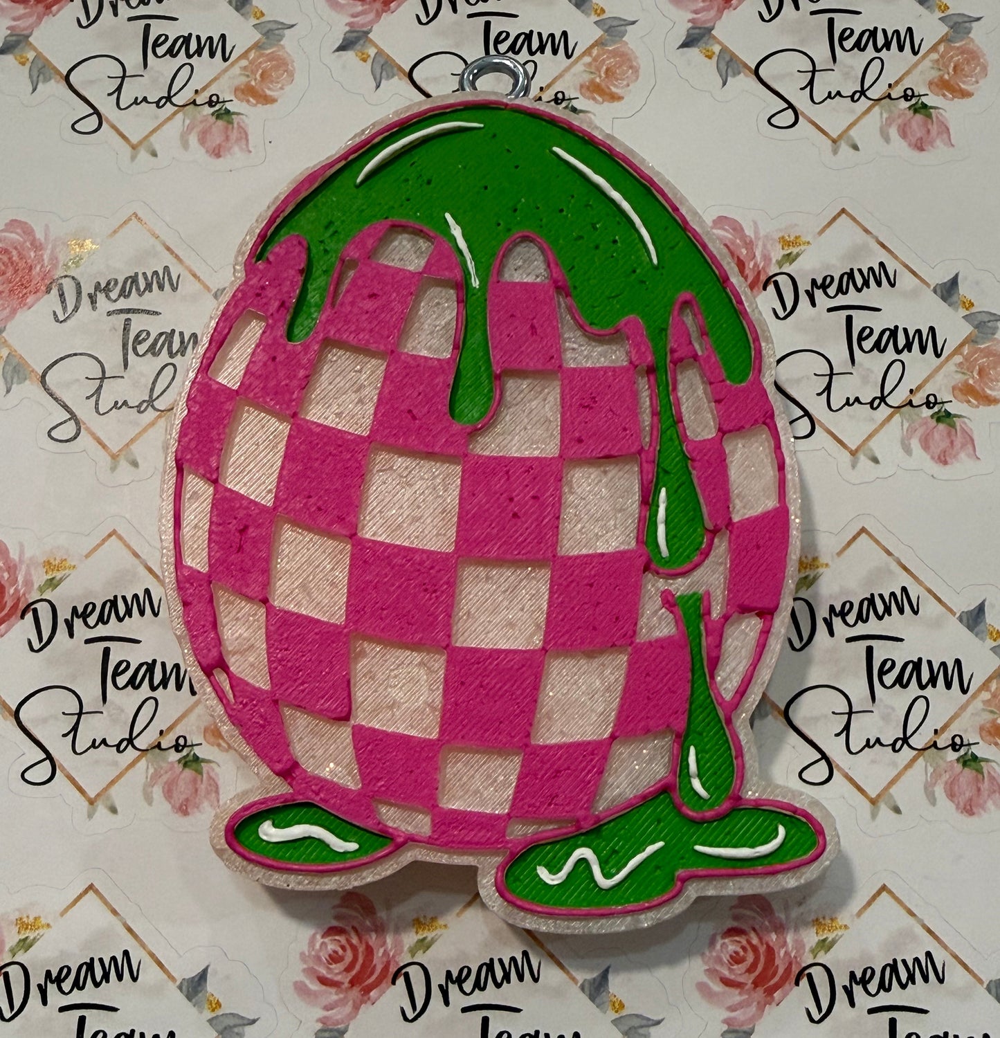 Checkered Drippy Egg Freshie