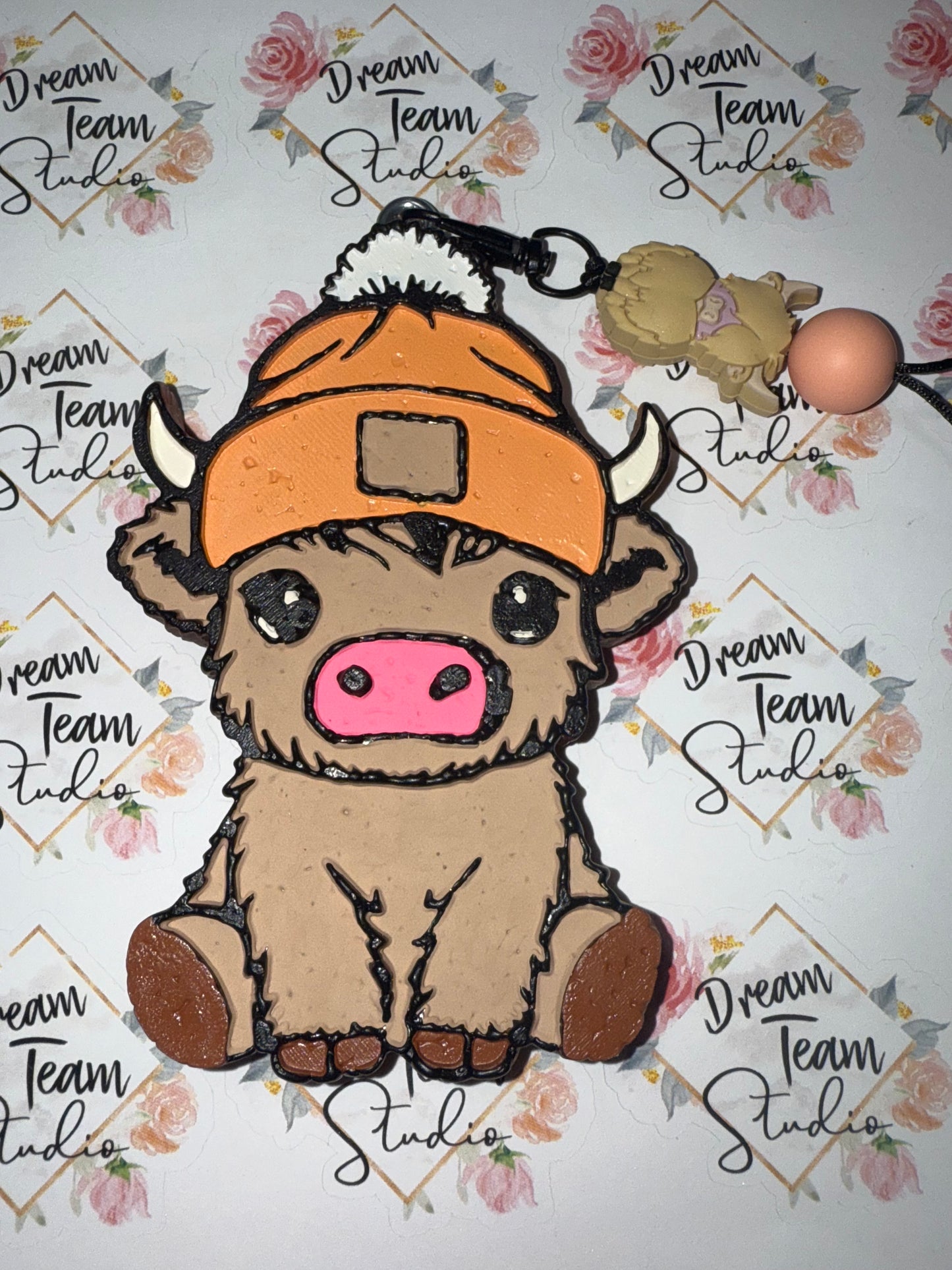 Highland Cow With Beanie Freshie